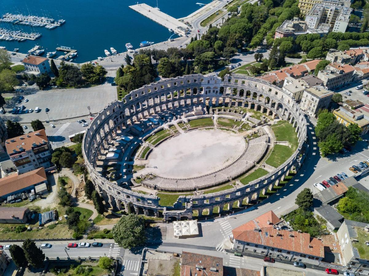 Lumalu Daire Galižana Dış mekan fotoğraf